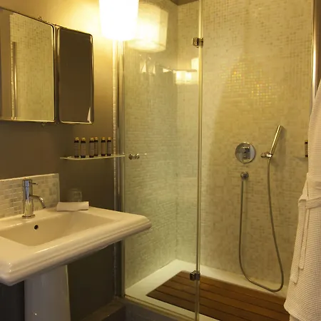 L'hotel Particulier בית הארחה 4*